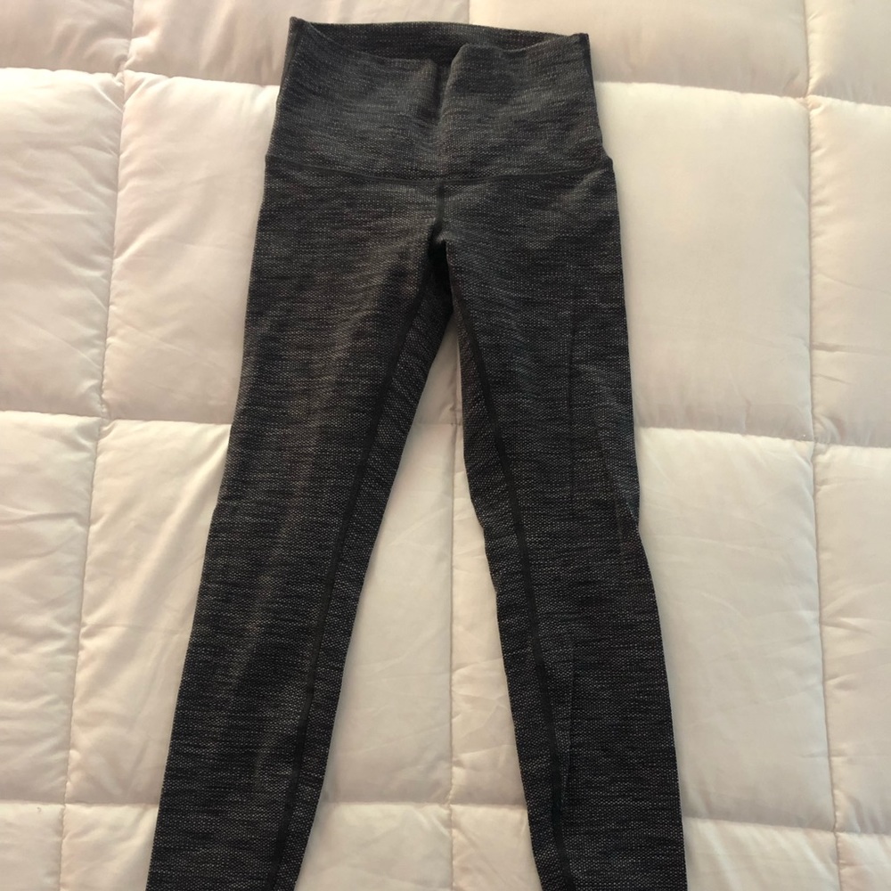 Grey Lululemon leggings